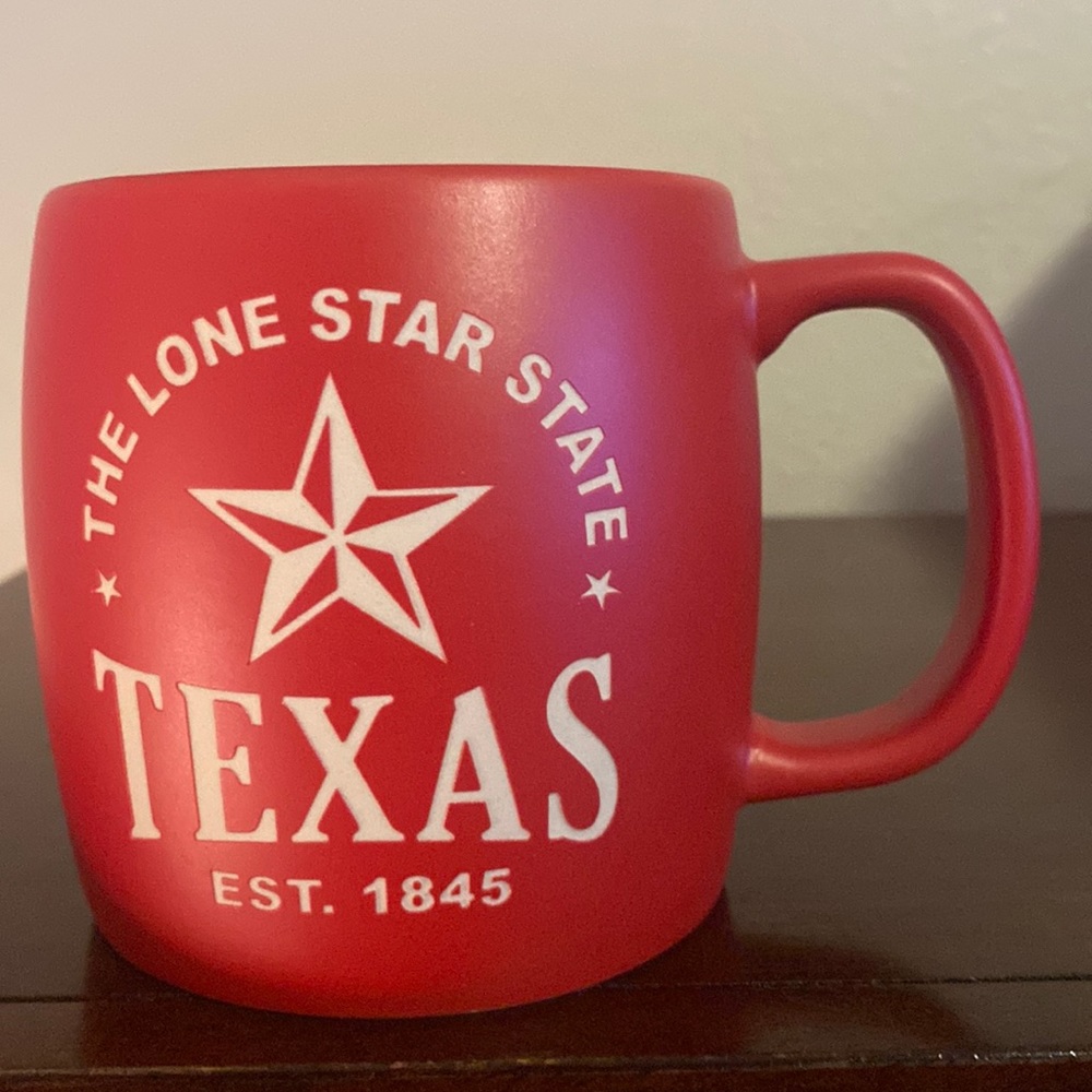 Brand New
Dallas Texas Red Solid/Ceramic Mug
